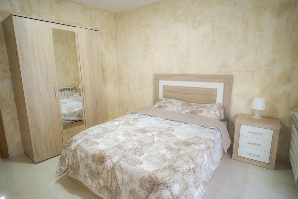 Апартаменты Piso Acogedor En Madrid Centro Экстерьер фото